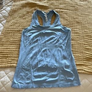 Athleta Momentum Tank - Blue